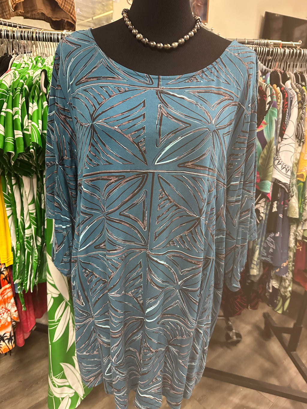 Tanoa Luana flutter top. NWT