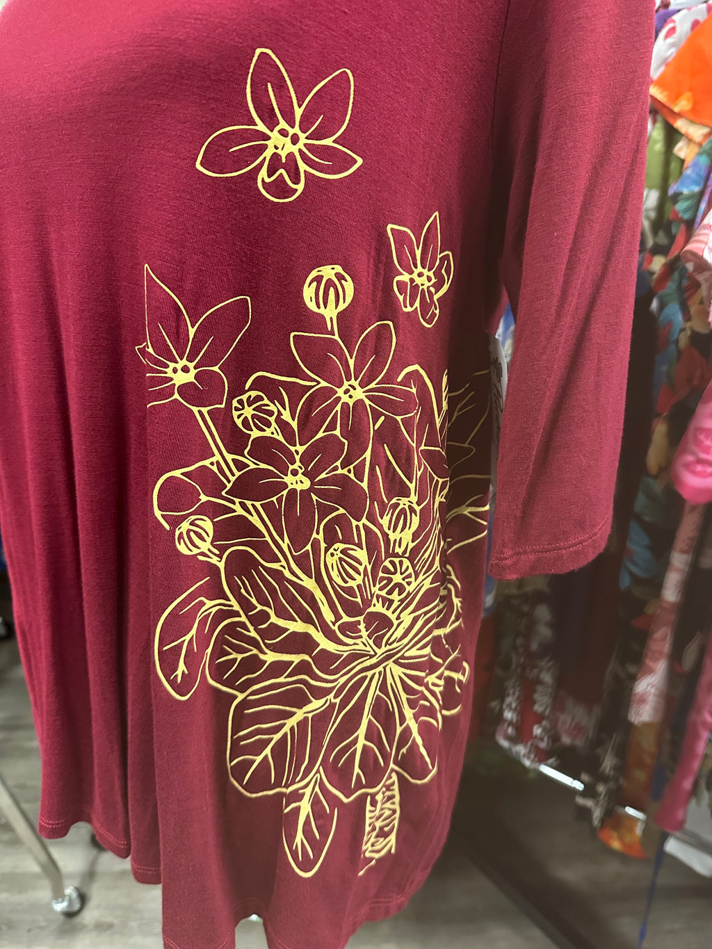 Puahina Kauai Collection 3/4 sleeve blouse