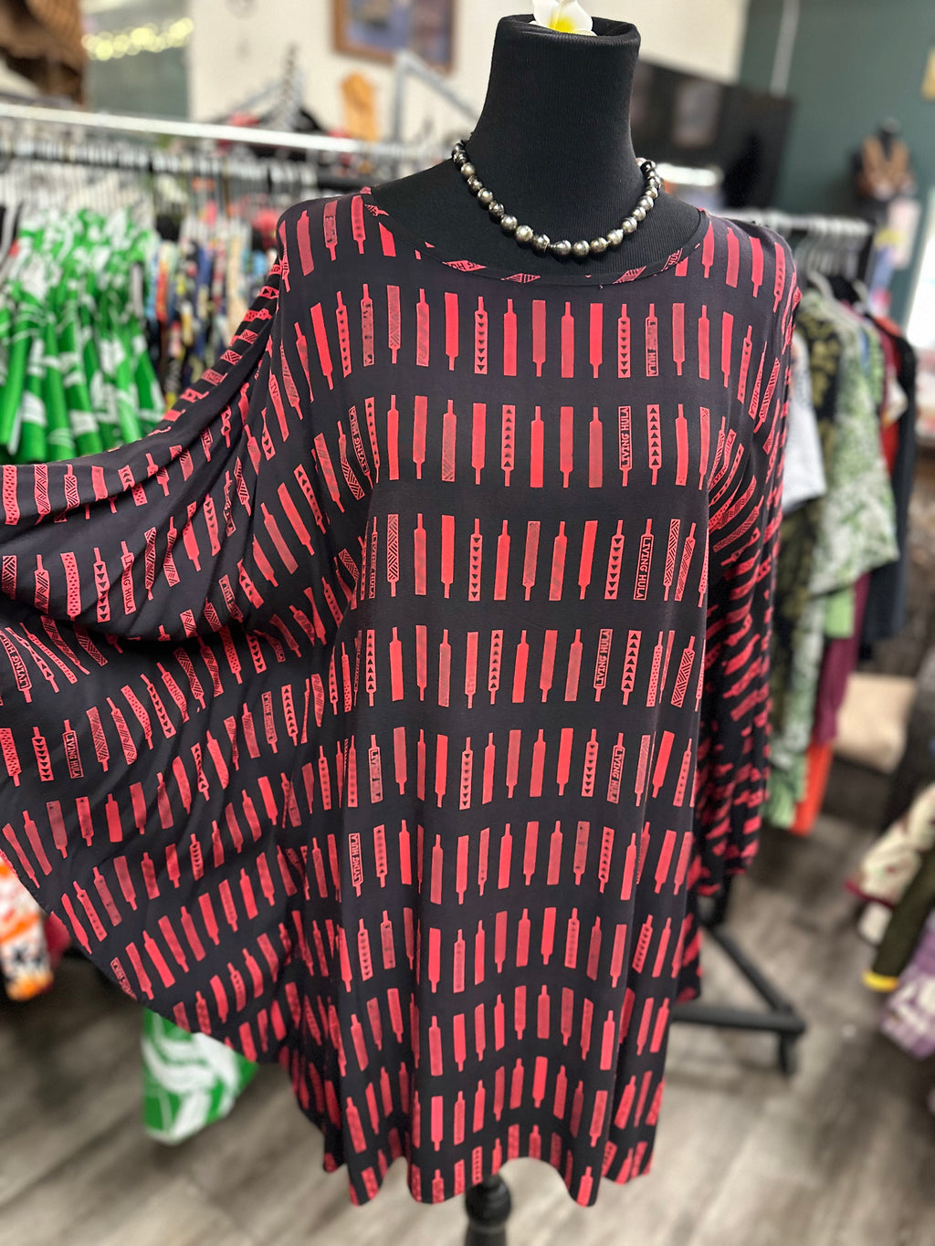 Living Hula 100% rayon blouse