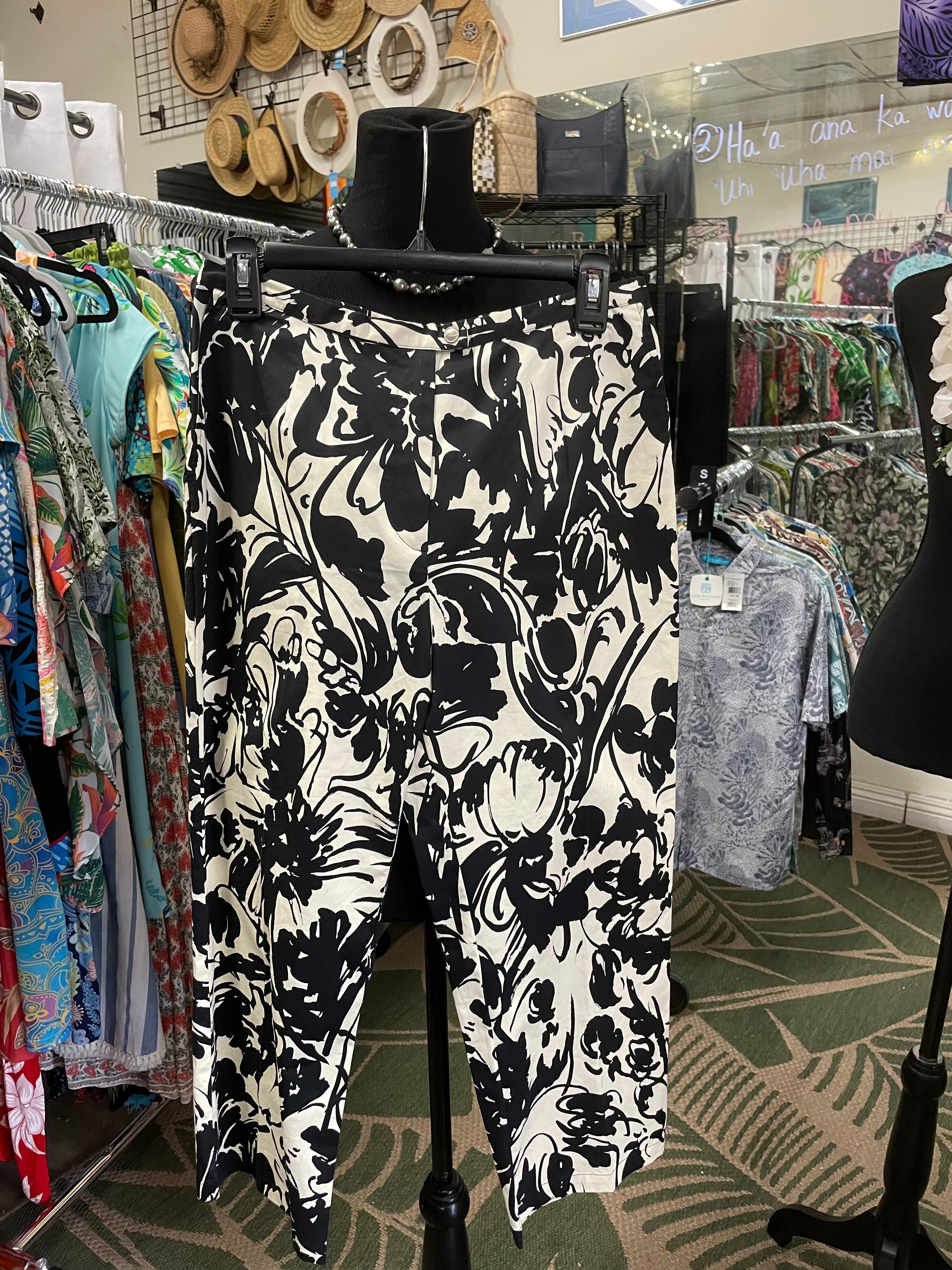 Tori Richard Pant set
